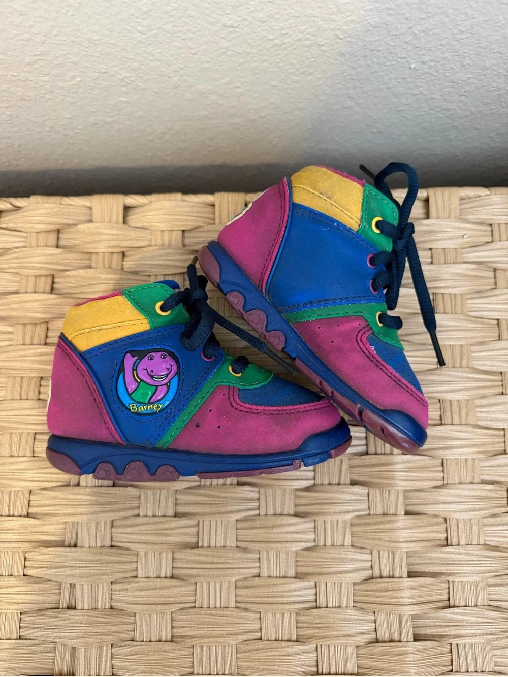 Y2K Barney Colorblock Kids High-Top Sneakers size 7